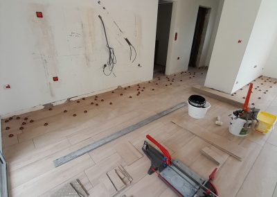 Pose Carrelage Sol imitation parquet Format 20x120 à la cale
