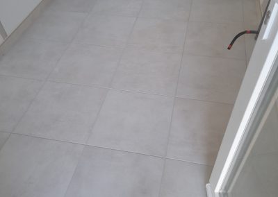 pose sol carrelage format 45x45