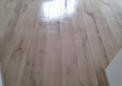 Pose Carrelage imitation parquet format 20x120 à la cale