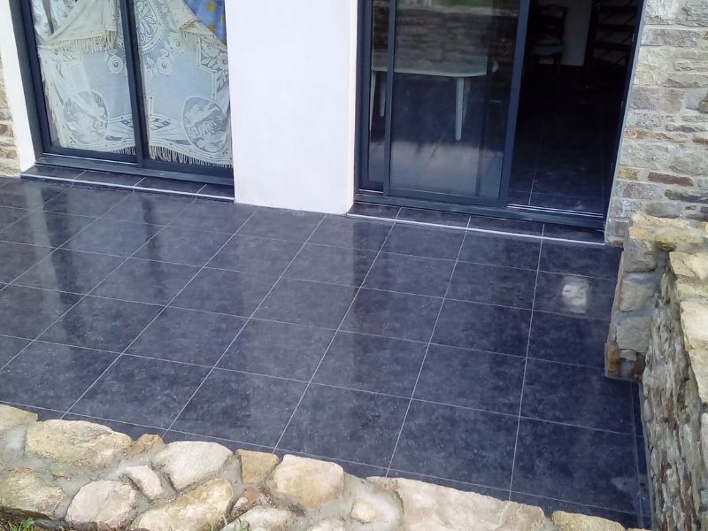 pose de carrelage terrasse J T Carrelage