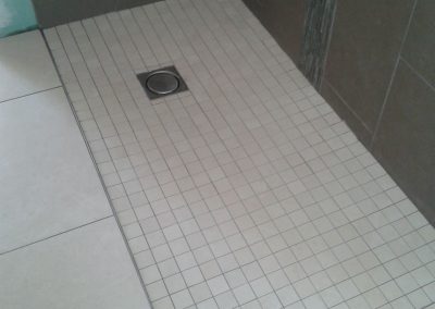 petits carreaux douche italienne