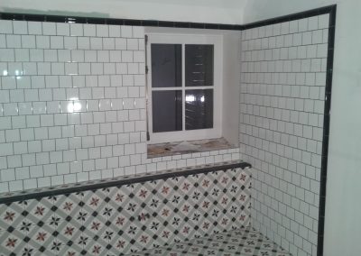 Pose Faïence et Carreaux de ciments au mur