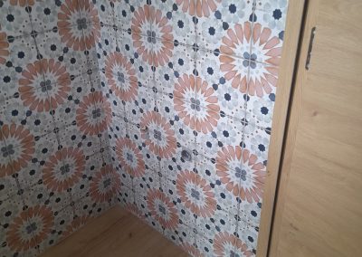 Faïence à Motif fleuri Toilettes format 20x20