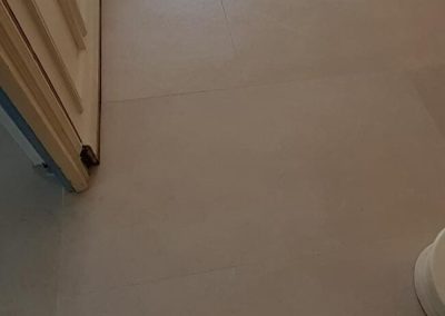 Pose carrelage au sol format 75x75 sur Chape liquide | J.T Carrelage